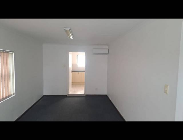 BUSINESS PROPERTY TO RENT IN NEWTON PARK